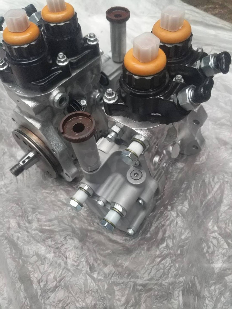 电装五十铃4jj1高压油泵总成294000-2283/8-97435031-3挖机油泵