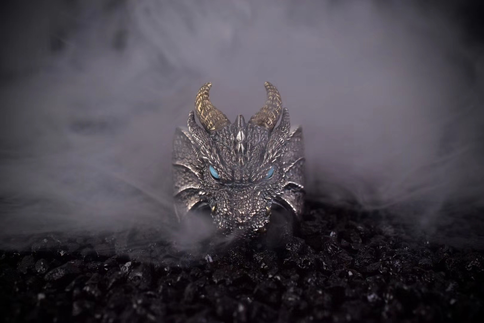 深渊魔龙戒指s925银镶嵌松石南红玛瑙复古国风男款食指戒批发