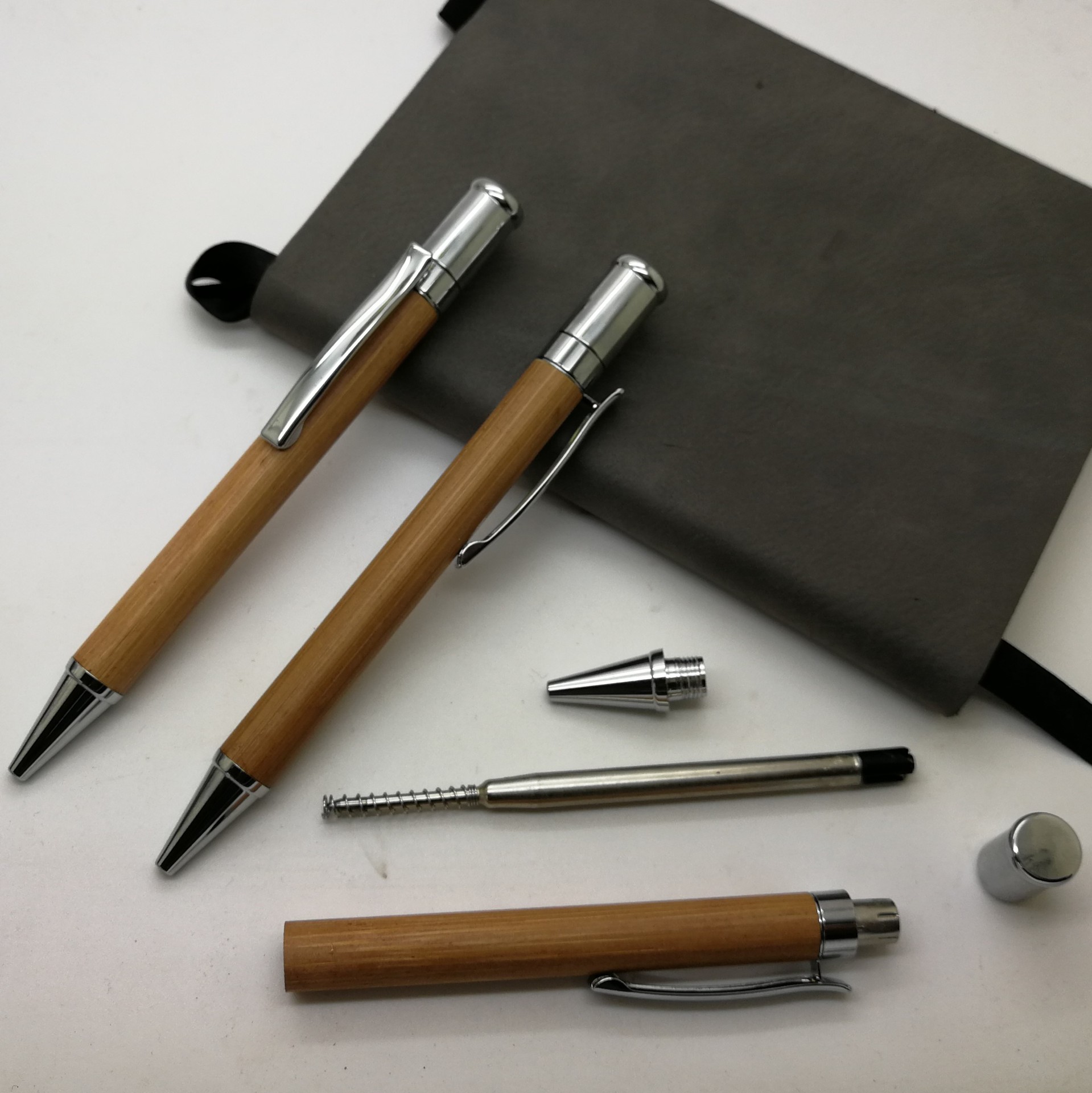 供应特色产品竹笔竹管笔竹杆圆珠笔