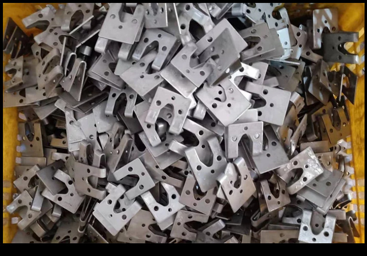 狗笼自动撞锁不锈钢201/304五金配件宠物笼铁撞锁门扣现货批发