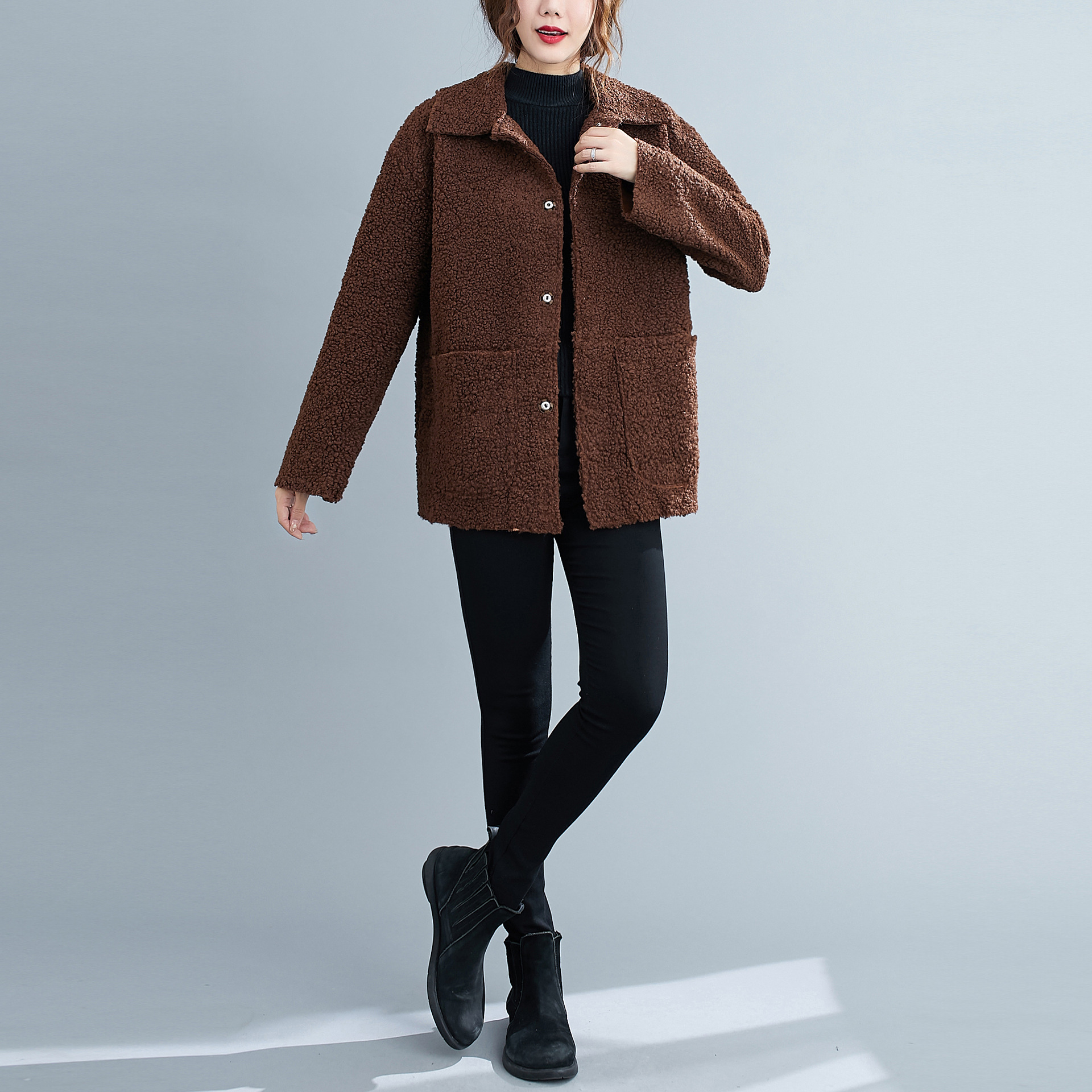 大码女装羊羔毛短款外套 2020冬加厚胖mm宽松皮毛一体羊羔绒大衣