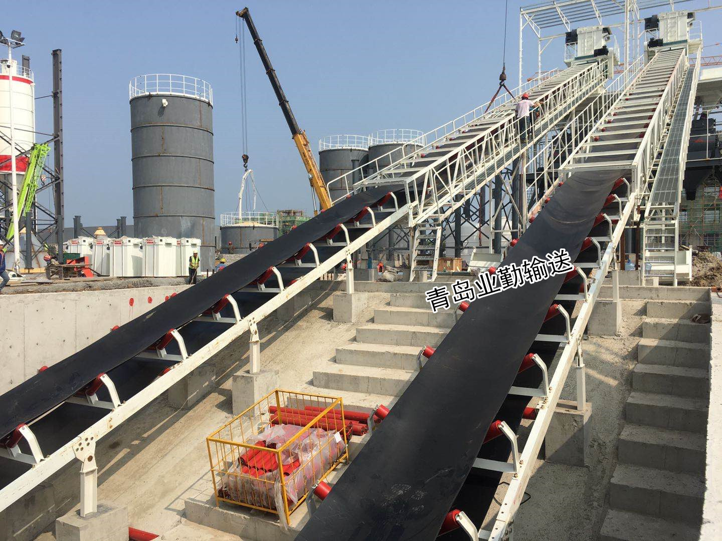 大型工业用传送带输送机配套料仓石子煤灰输送机带式输送机