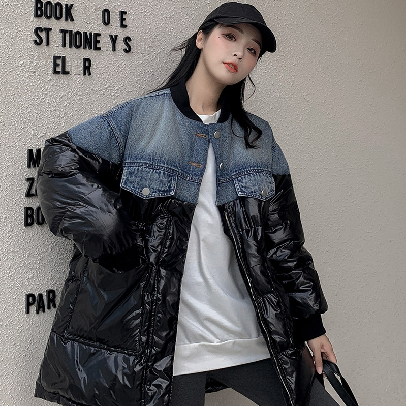 2021新款女冬中长款牛仔拼接亮面羽绒服帅气时尚休闲宽松外套潮