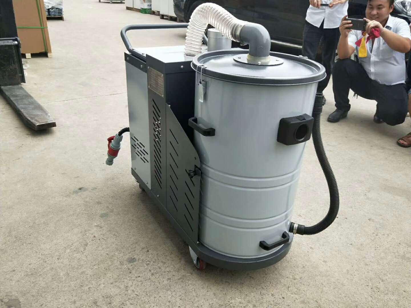 dh1500工业移动吸尘器 纺织车间清洁设备专用 吸尘器生产制造厂家