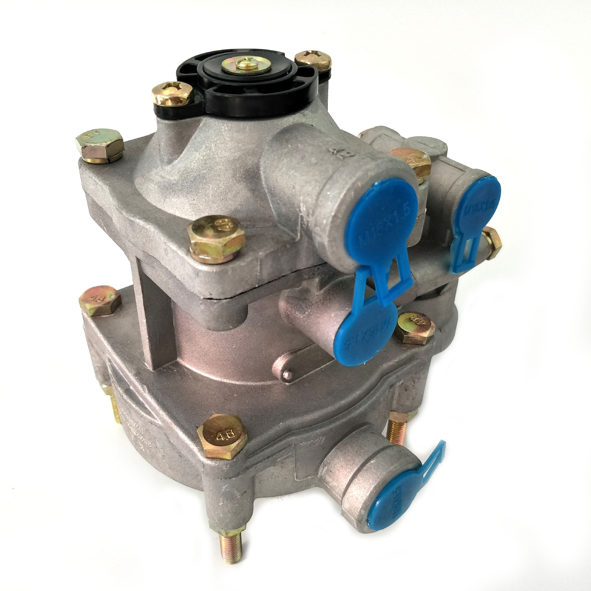 eq1118ga军车配件eq1118g挂车制动阀3522z07-001