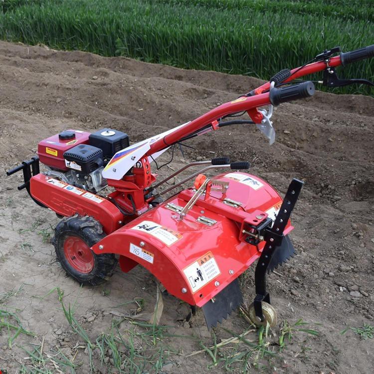 宇润大棚除草旋耕机 带转向四驱微耕机 手扶式果园旋耕机厂家