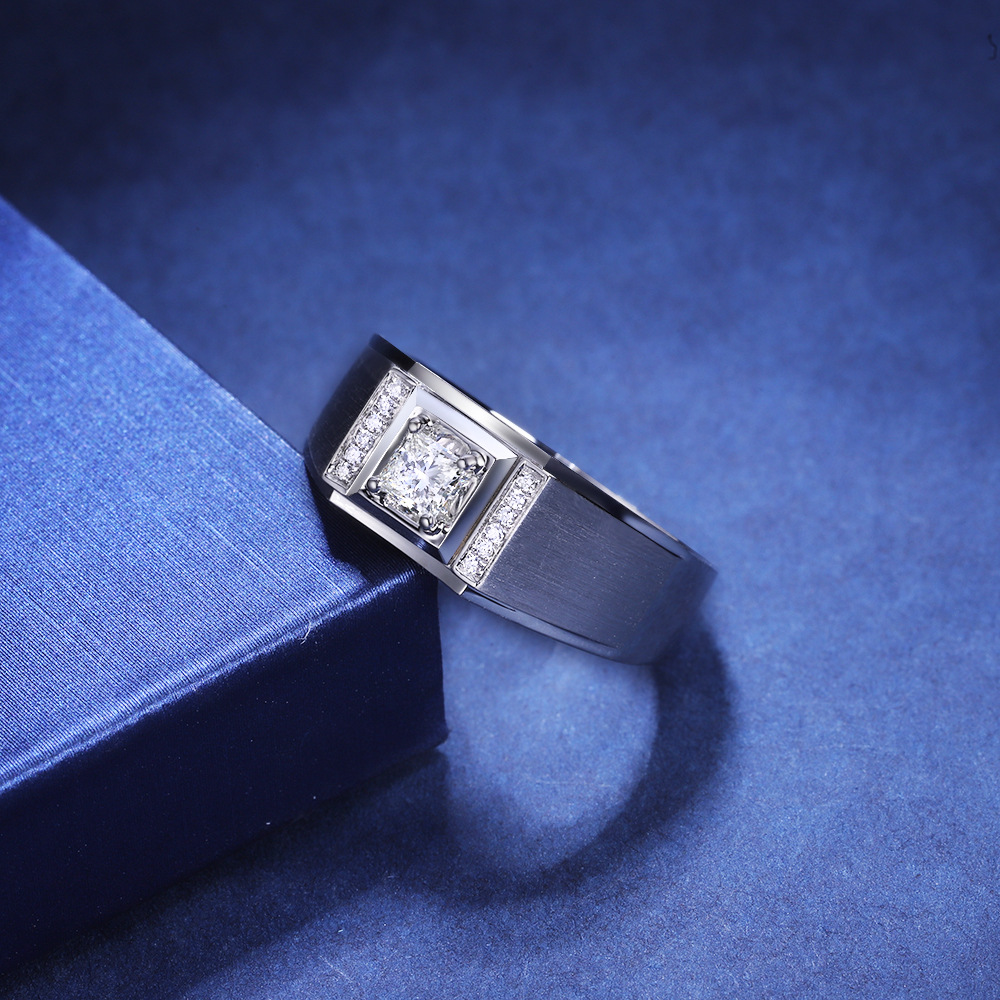 贵金属类型铂金尺码21号形状圆形钻石切工未分级款式戒指钻石分数0