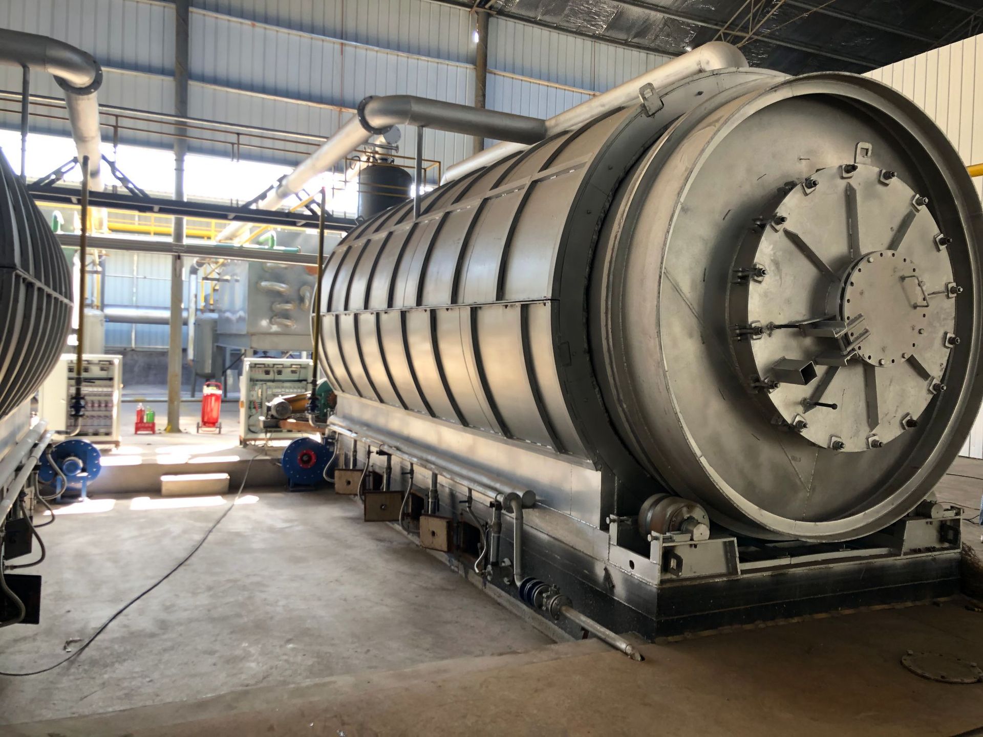 油泥处理油泥炼油废轮胎炼油胶粉半连续炼油废塑料炼油