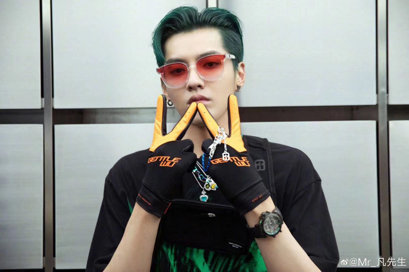 2020新款明星同款太阳镜吴亦凡联名款墨镜时尚潮流眼镜工厂批发