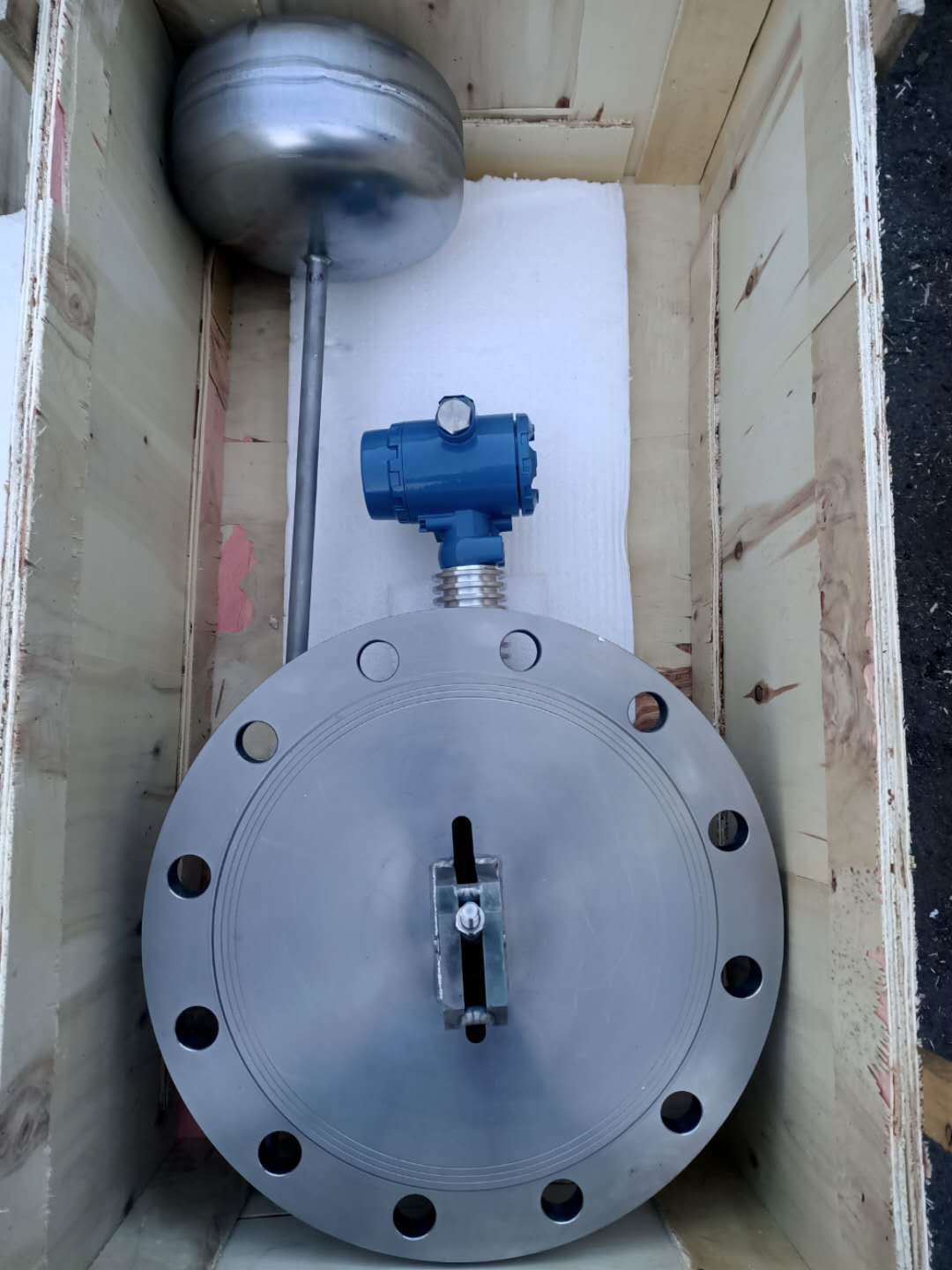 电动浮球液位控制器,电动浮球液位计