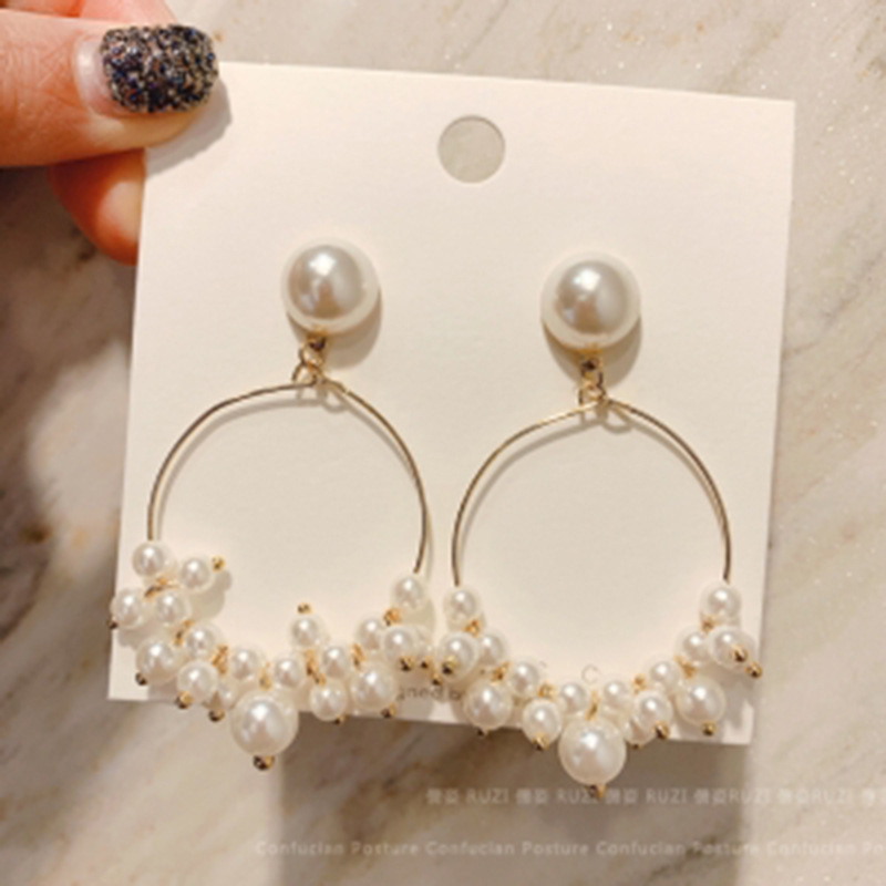 B180 Korean 2022 New Internet Celebrity Temperament Wild Pearl Circle Earrings Factory Wholesale Earrings Earrings for Women