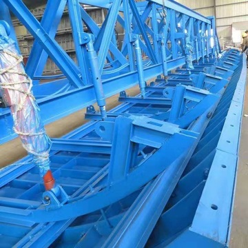 隧道二衬台车全液压定位仰拱钢模板含中心水沟仰拱端头止水带夹具