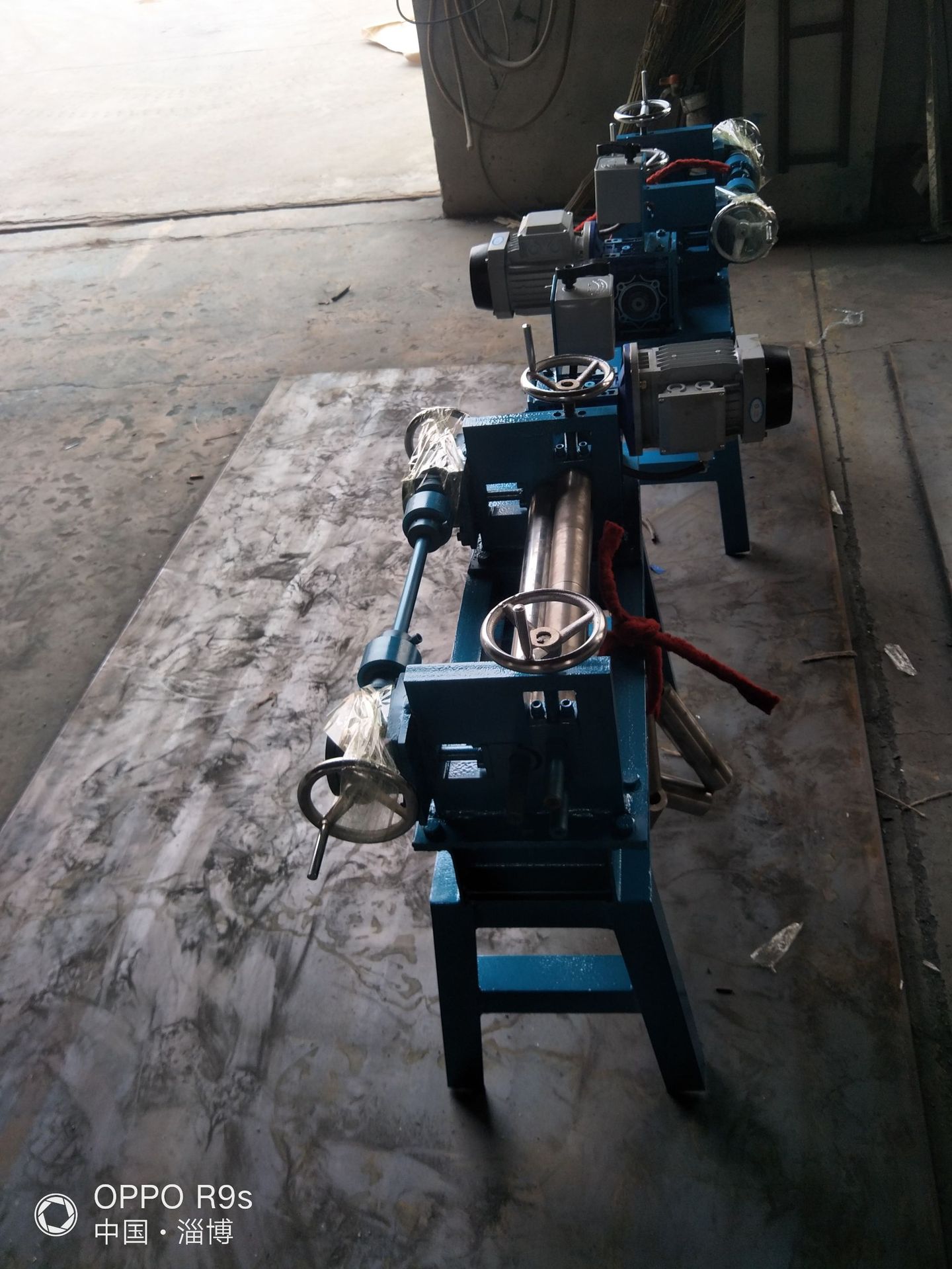 1*200小型卷板机 小直径卷板机 三辊卷板机 小直筒薄板卷板机