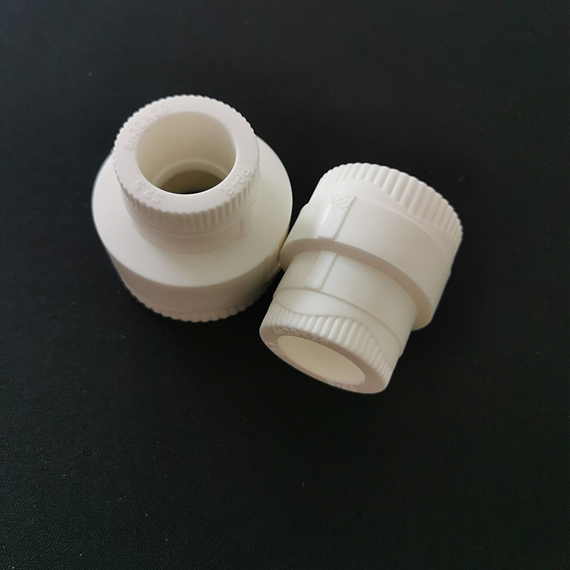 厂家批发ppr异径直接变径大小头管箍自来水管件20 25 50 110