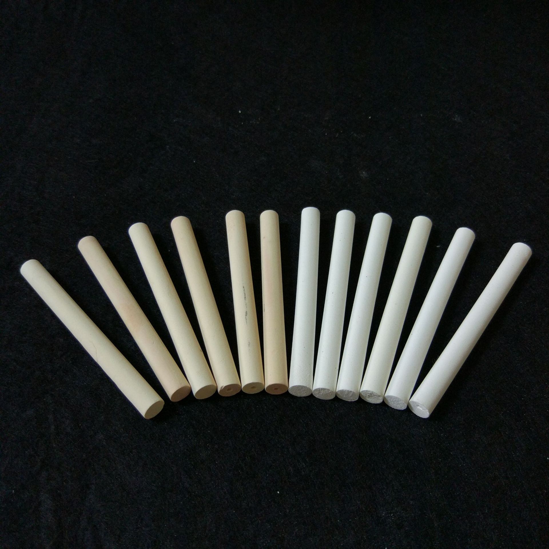 连云港厂家定制生产陶瓷棒多孔陶瓷氧化铝碳化硅