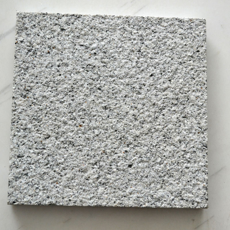 芝麻白地铺砖 花岗岩火烧面芝麻白石板广场地铺石图片五莲芝麻白