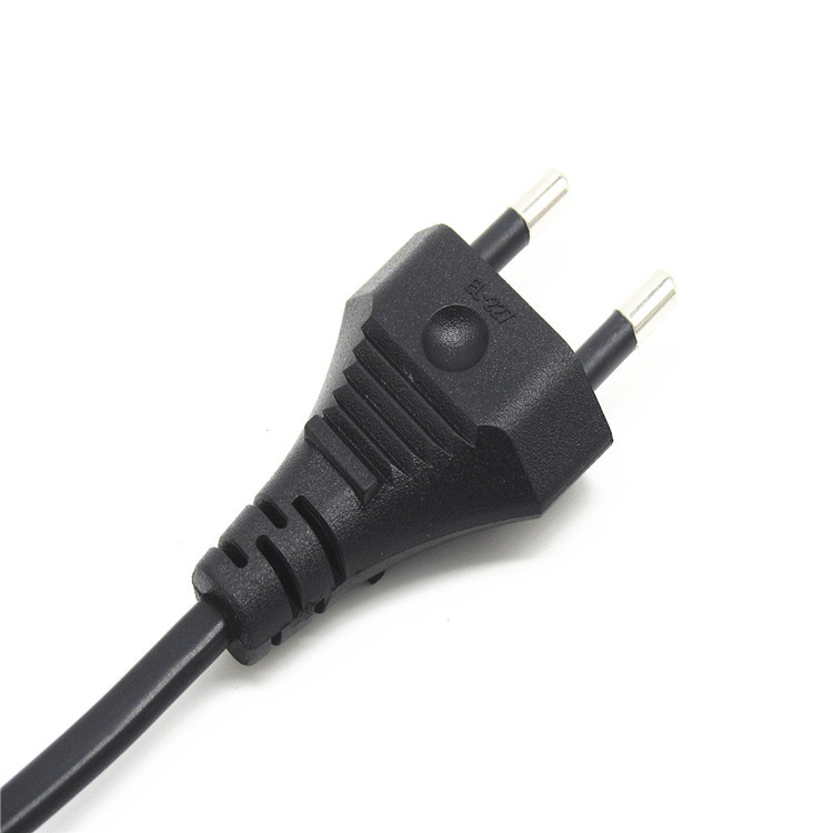 巴西两插8字尾电源线直销巴西两插ac插头电源线2*0.75平方巴西线