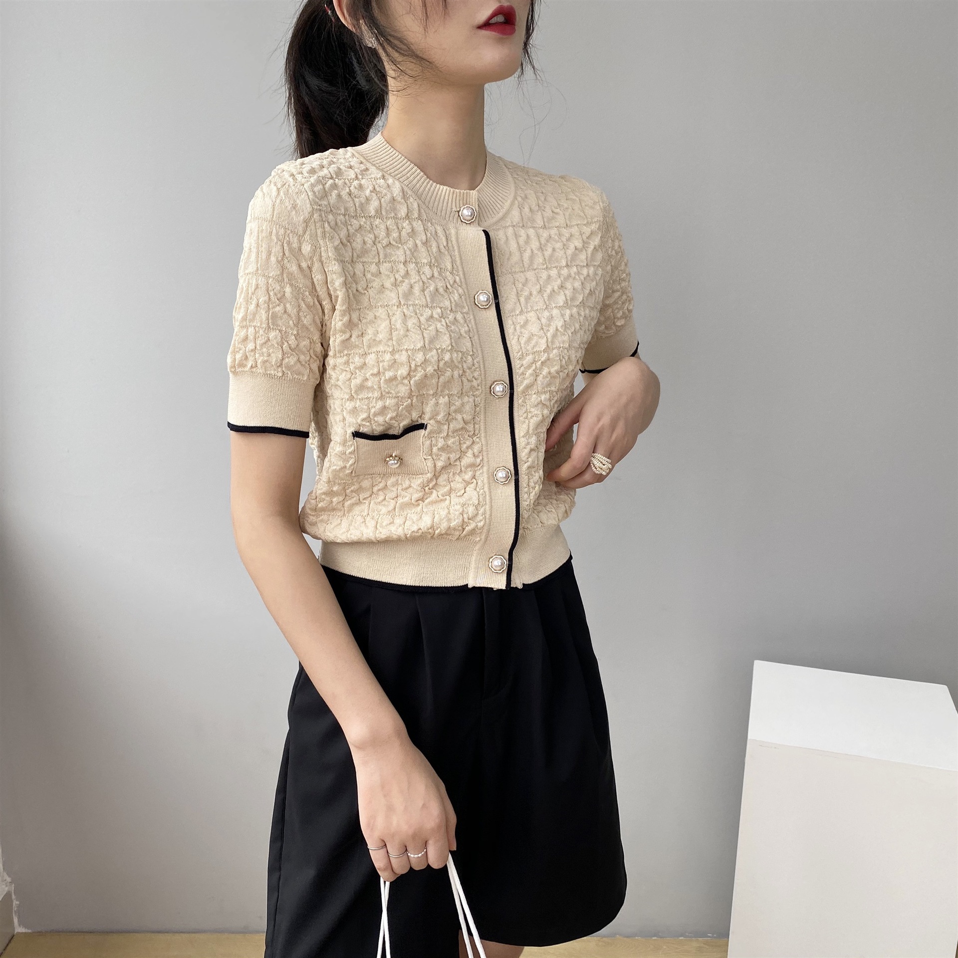 嘉织 8t6706 针织短袖开衫 高街女孩穿搭短款毛衣小外套2020