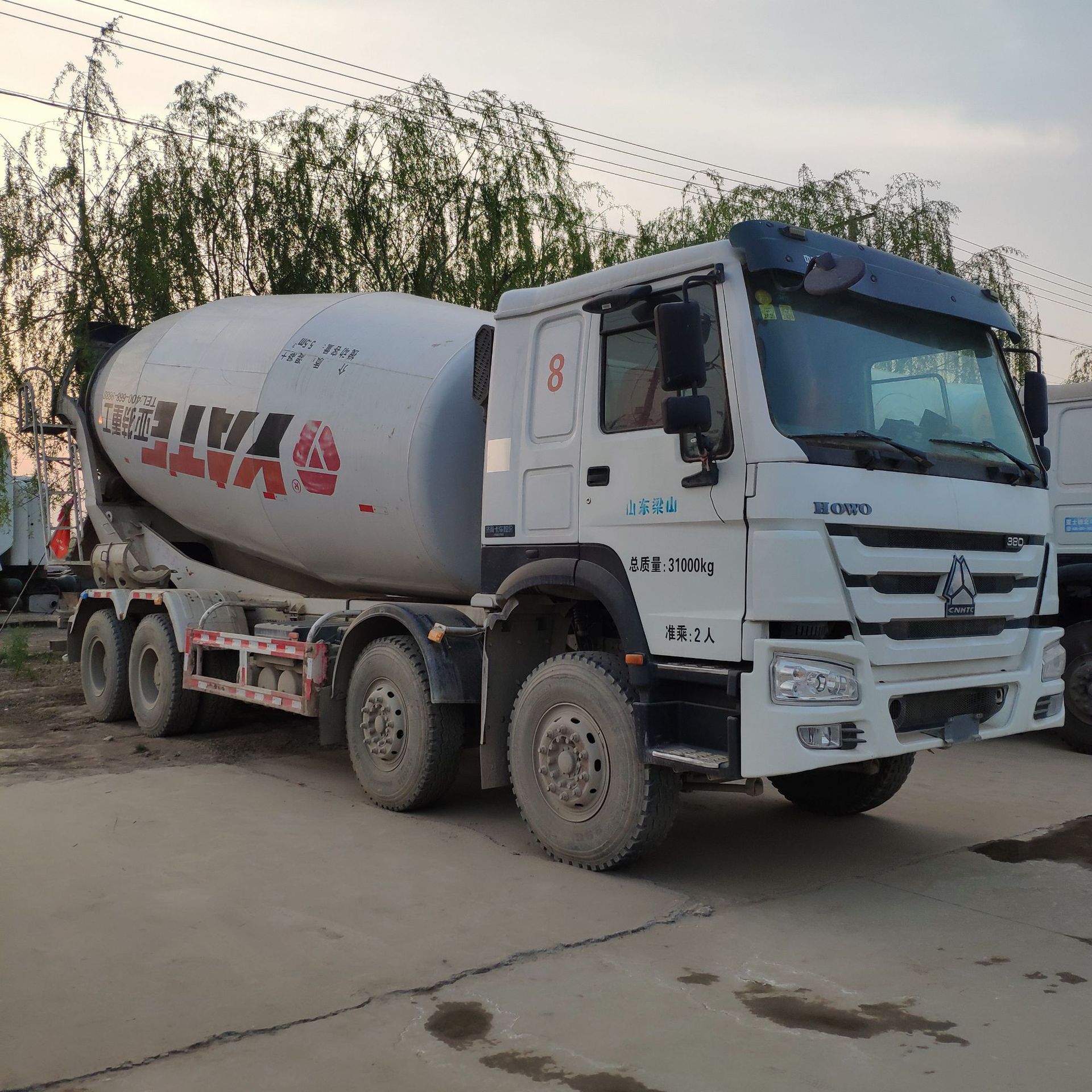 个人出售二手国五豪沃大二十方水泥搅拌罐20方混泥土罐车车可分期