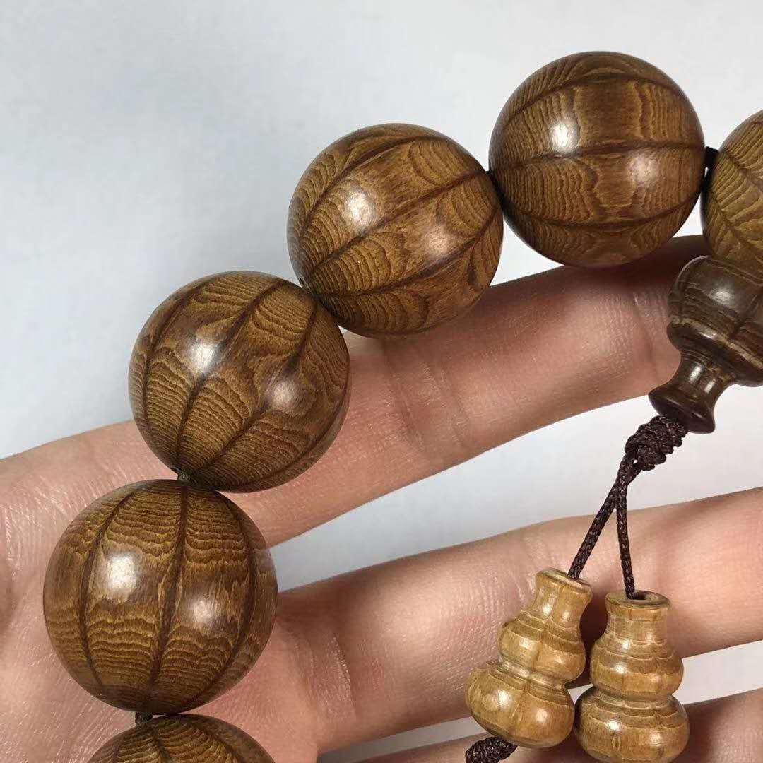 五台山降龙木孤品九道木手串批发佛珠手链饰品推荐厂家批发