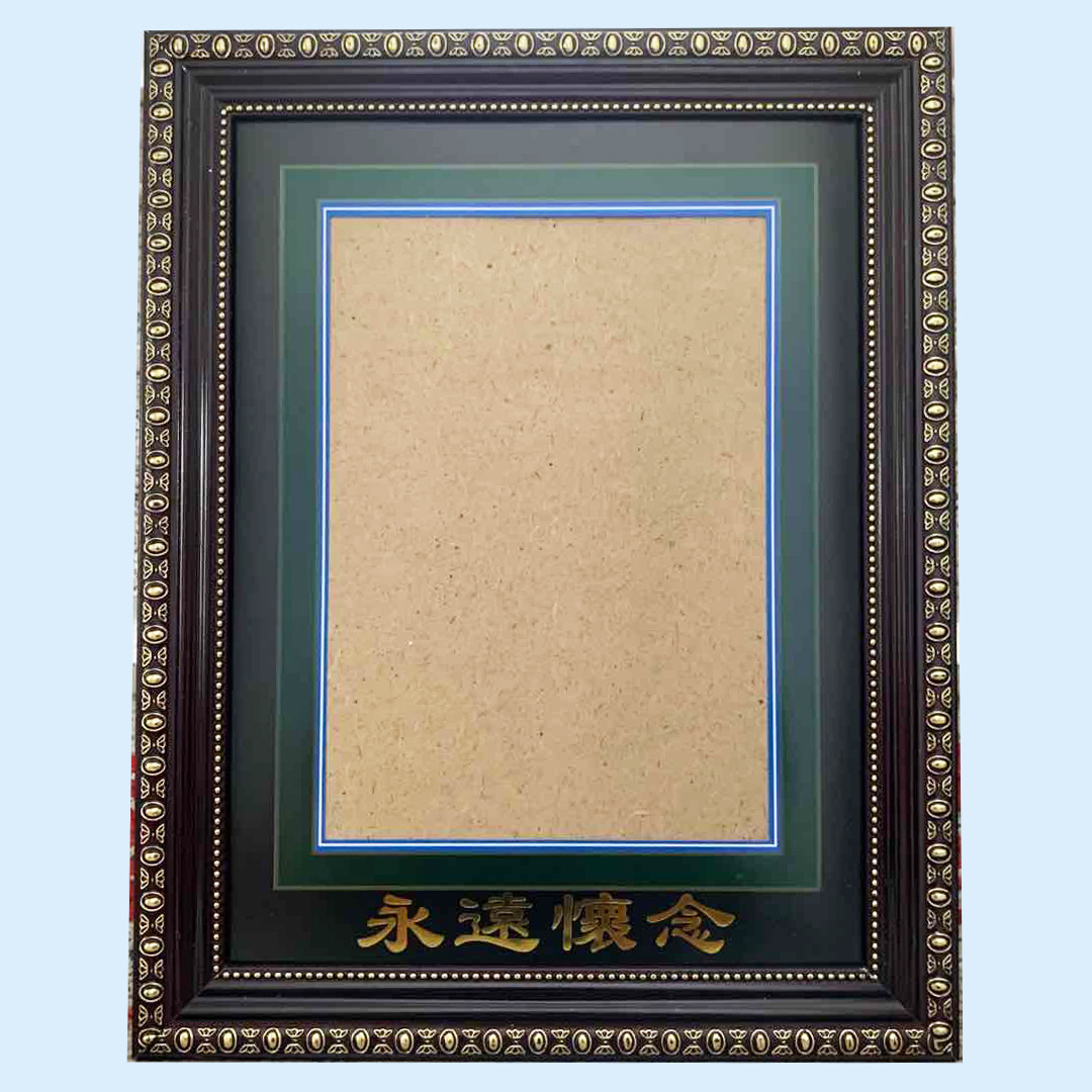 濮阳超美相框:独家新款实木老人框上线了,欢迎订购