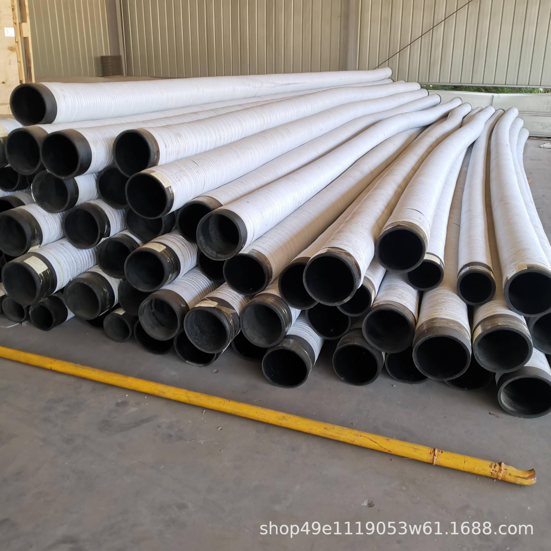 螺旋钢丝缠绕胶管黑色橡胶管吸排水海水耐酸碱耐油钢丝缠绕胶管