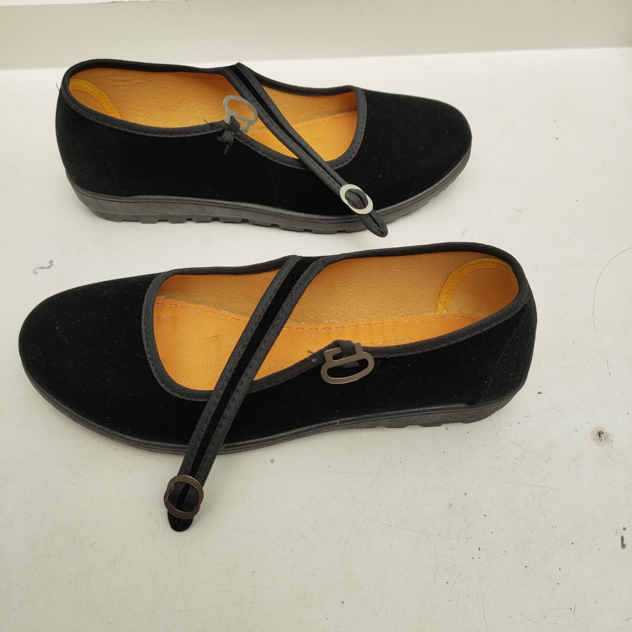 跑量款女布鞋防滑耐磨黑平绒一代酒店工作礼仪鞋广场舞蹈鞋地摊鞋