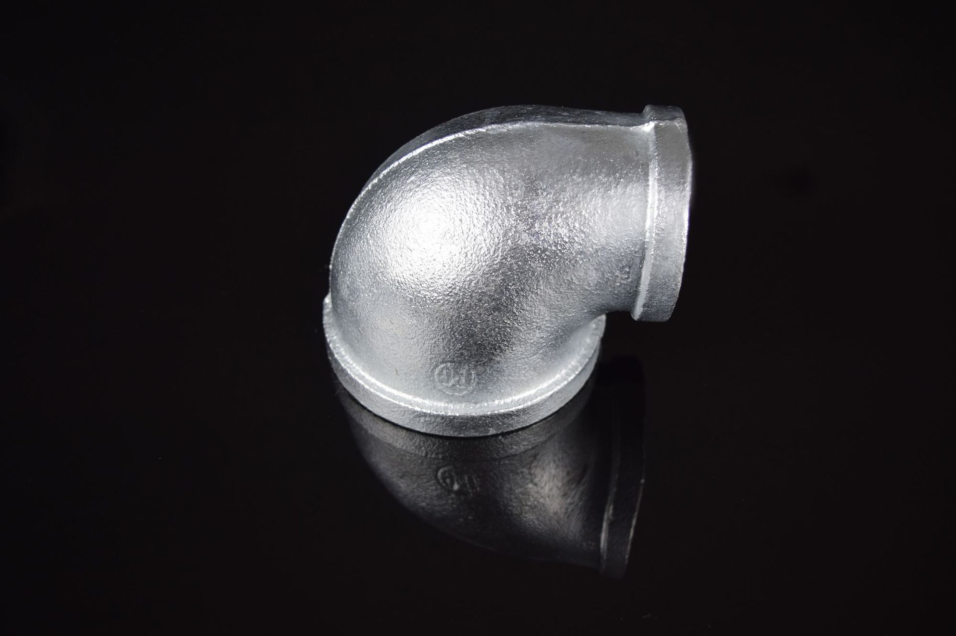 5-4寸异径弯头镀锌水暖消防玛钢管件配件丝接可锻铸铁现货直供