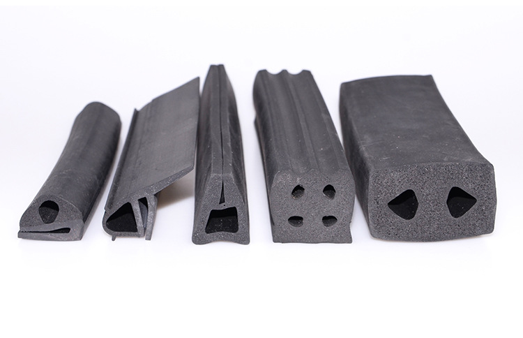 河北生产epdm发泡胶条,硅胶发泡密封条,三元乙丙发泡密封胶条