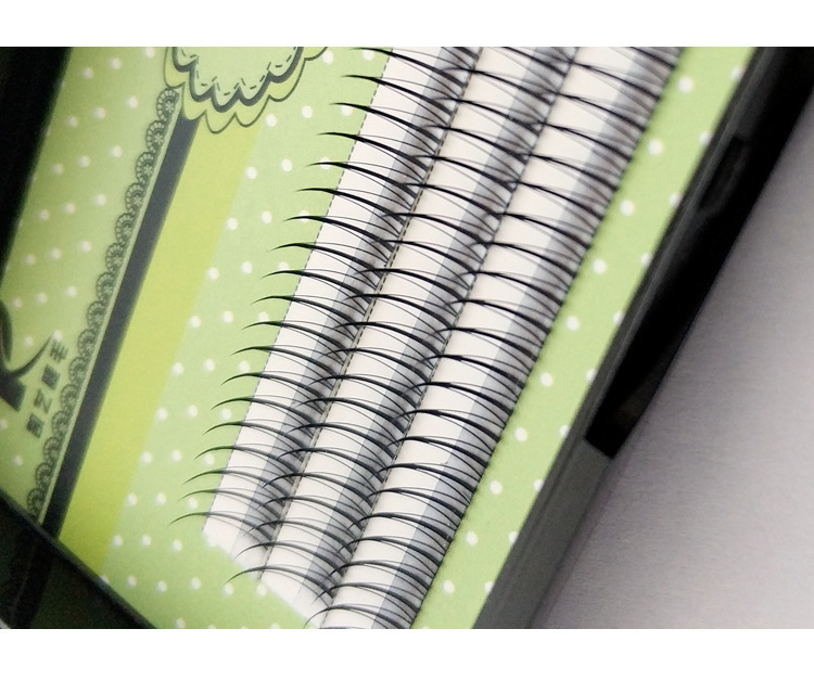 立体多层海龙料a字毛 m型魔幻倒三角朵毛 自然浓密嫁接眼睫毛