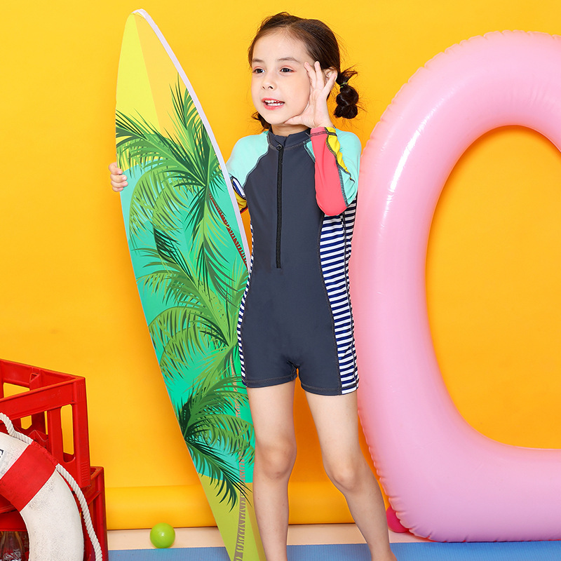 儿童冲浪泳衣女孩欧美连体可爱紧身泳衣学生温泉游泳衣女童比基尼