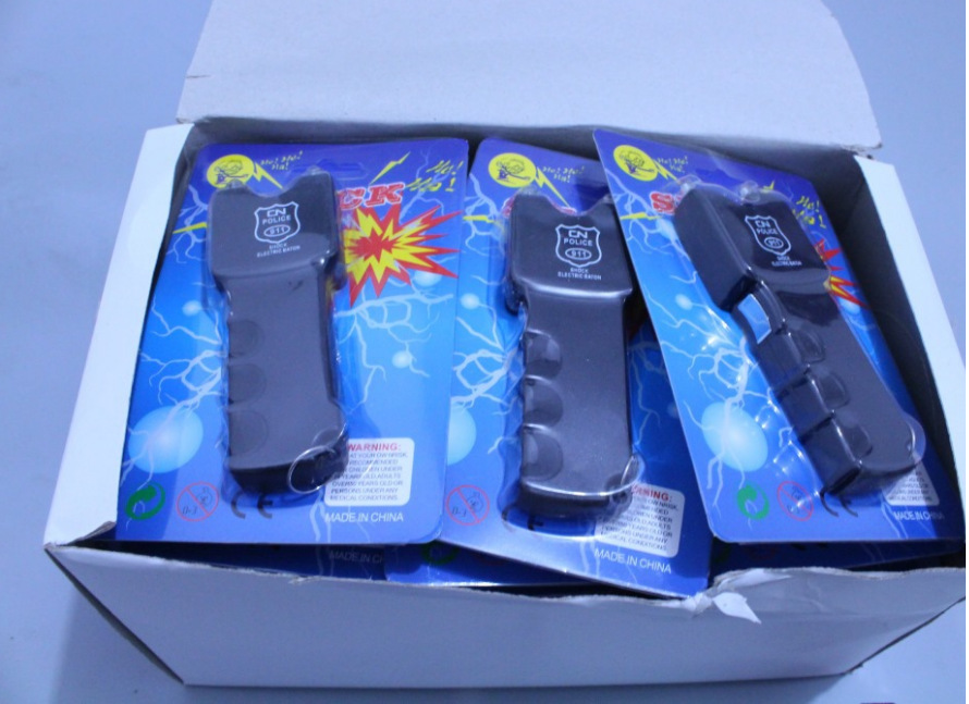 愚人节整人棒整蛊电人整人玩具搞笑恶搞吓人触电扁电棒(货充足)