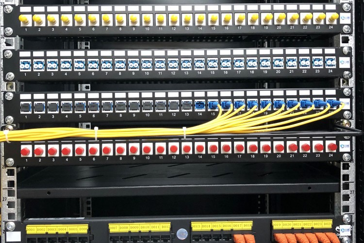 1u24口st光纤配线架终端盒24芯odf架光纤直通配线架光纤跳线架