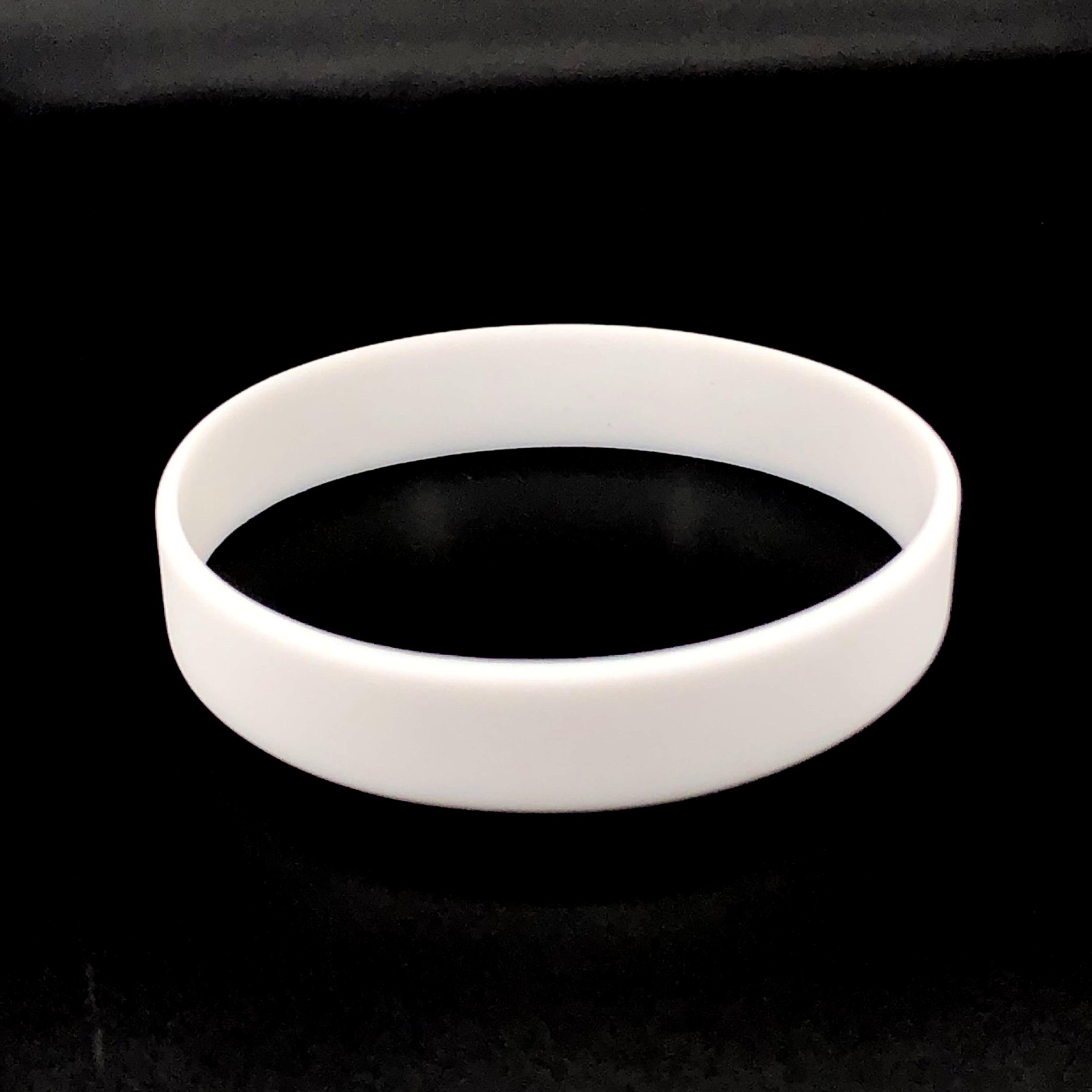 硅胶手环纯色光面无字腕带成人男女运动分队活动礼品纯色现货