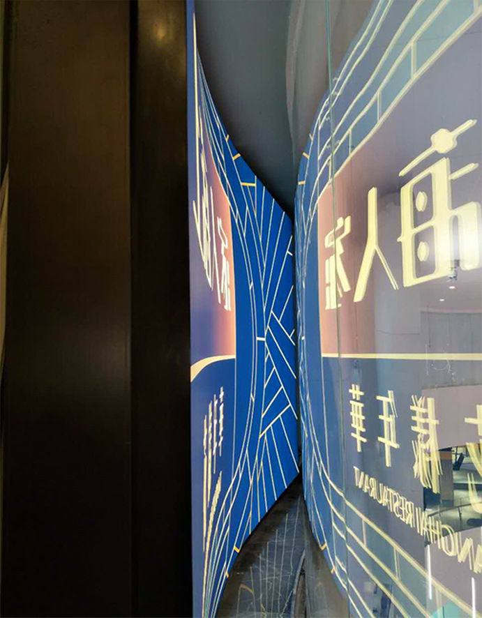 厂家供应 可定制led高亮单面80弧形卡布广告灯箱 开模弧度