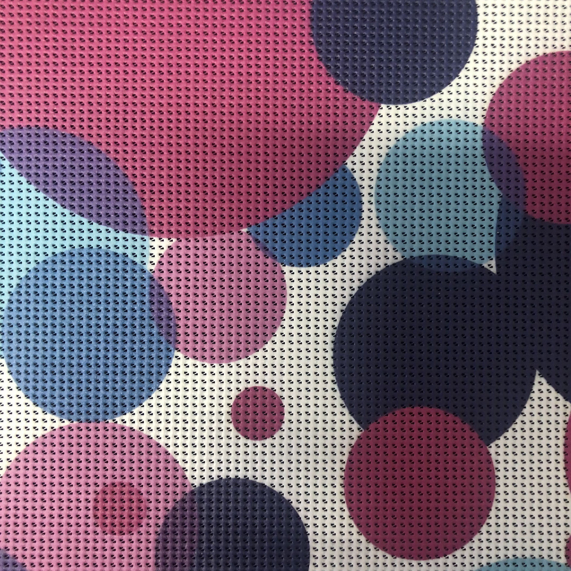 上海喷绘专业高强度阻燃网格布双面高清网格布写真喷绘pvc网格布