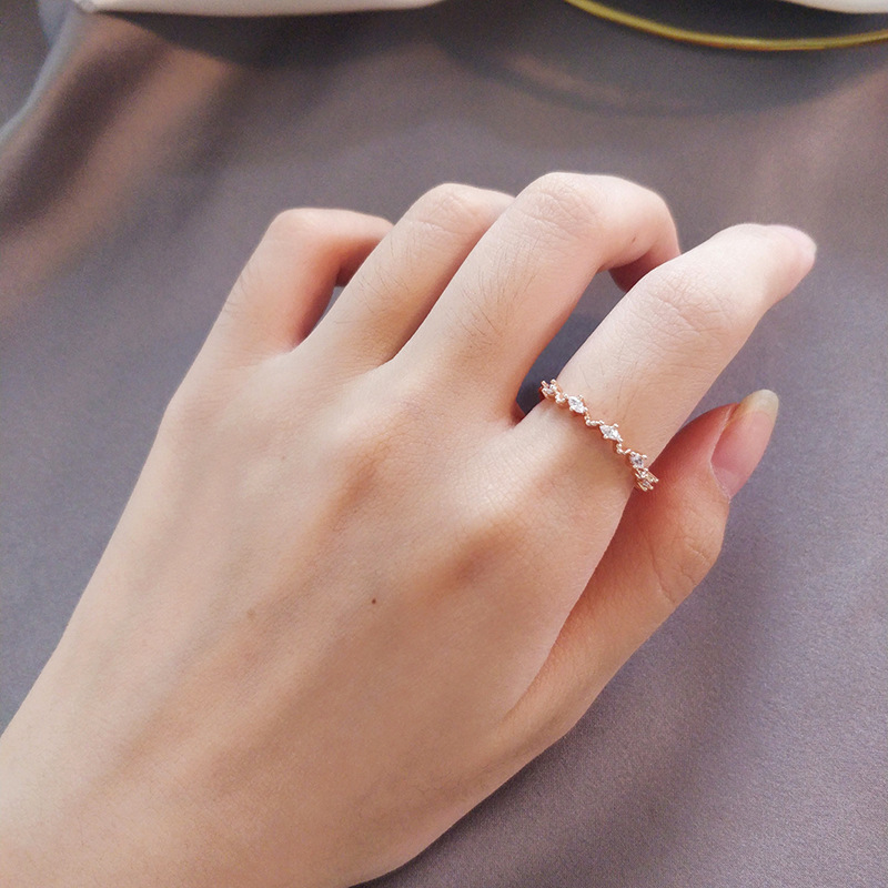 韩版小众设计个性细款修手指戒指潮女网红时尚百搭指环可叠戴尾戒