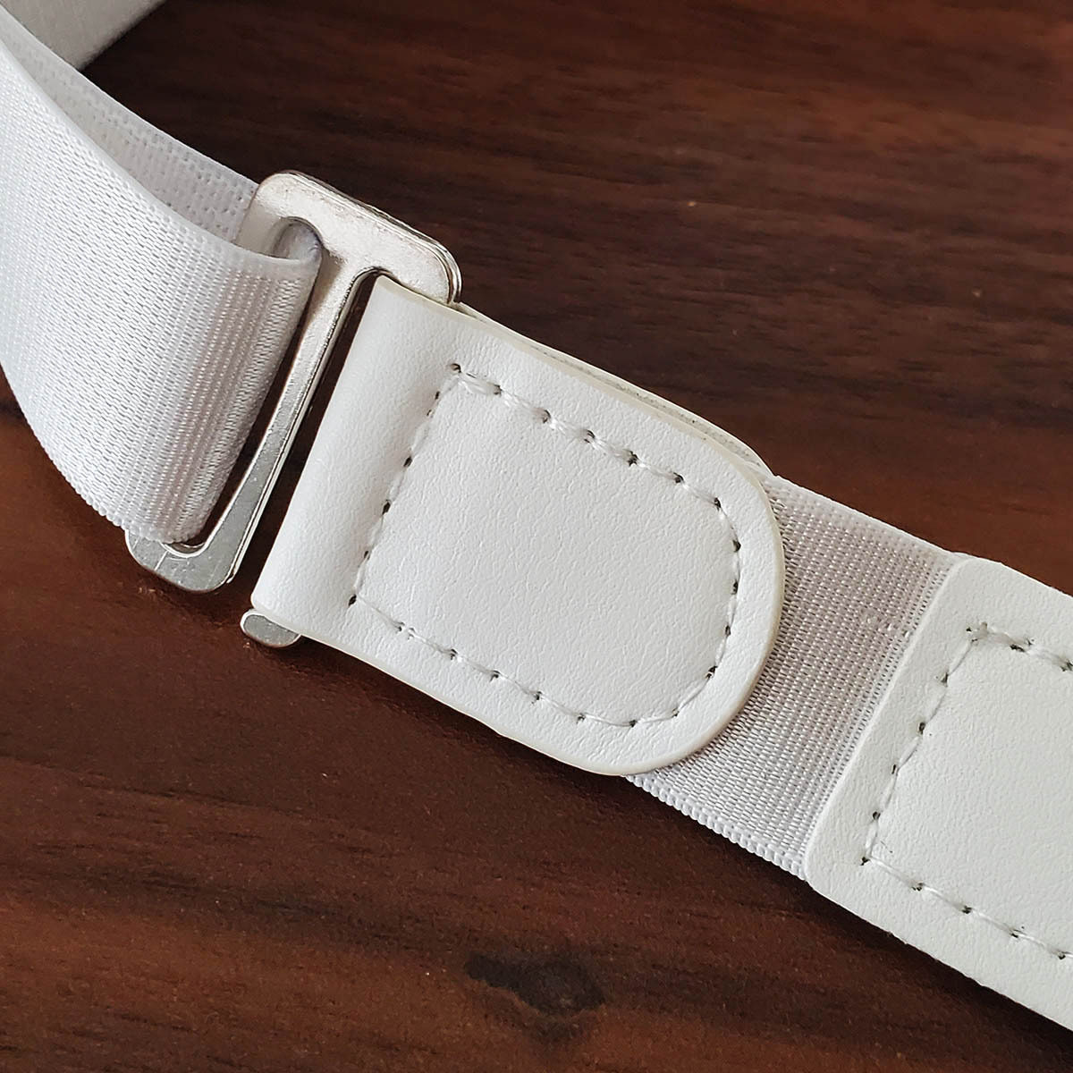 亚马逊wish白色衬衫防滑夹防皱绑带礼盒包装成人男女通用厂家直销