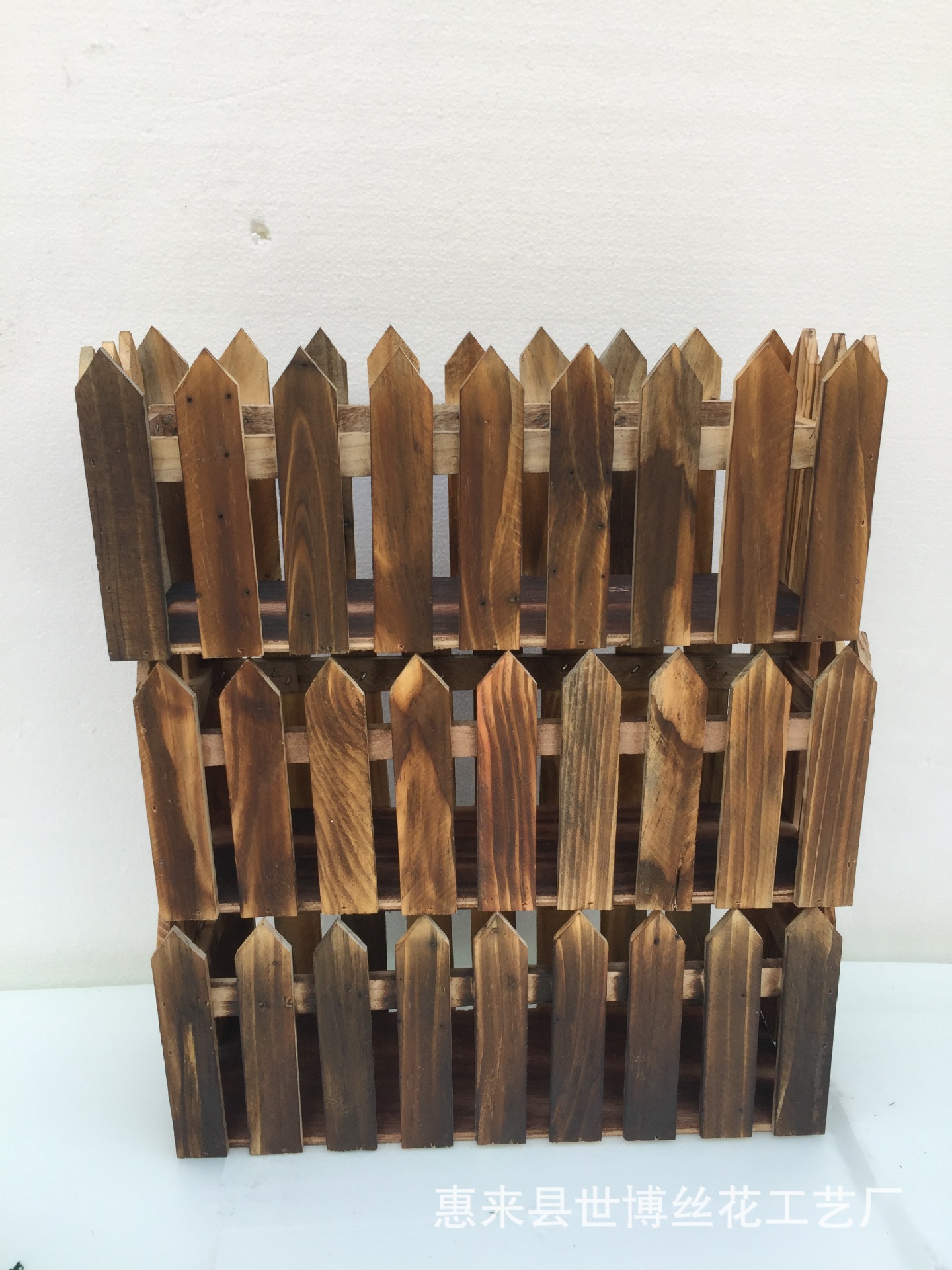 主营产品:护栏网;建筑网片;石笼网;边坡防护网;隔离栅;防护栅栏;刺