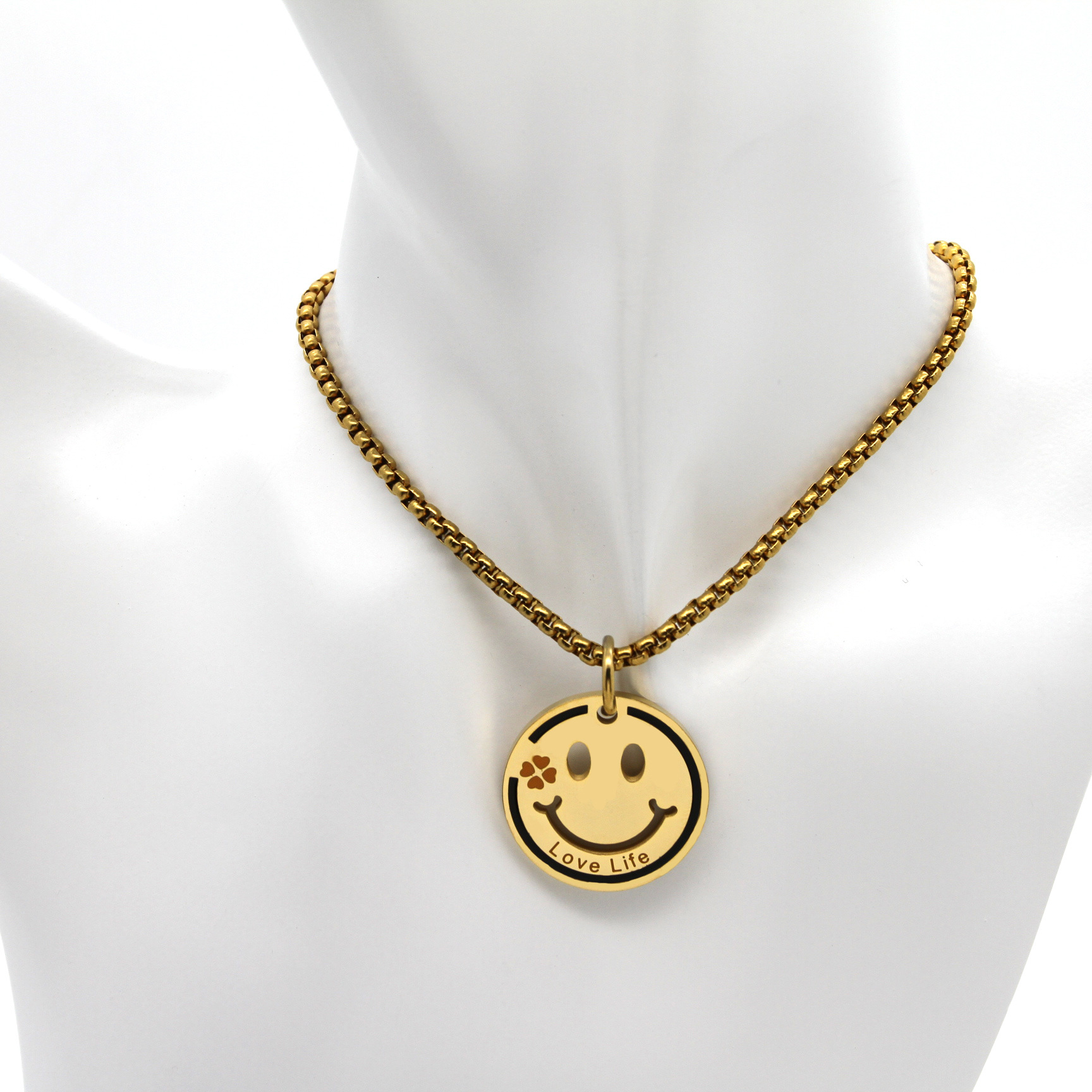 地摊货源—抖音同款微笑项链笑脸表情吊坠hiphop潮男百搭钛钢项链