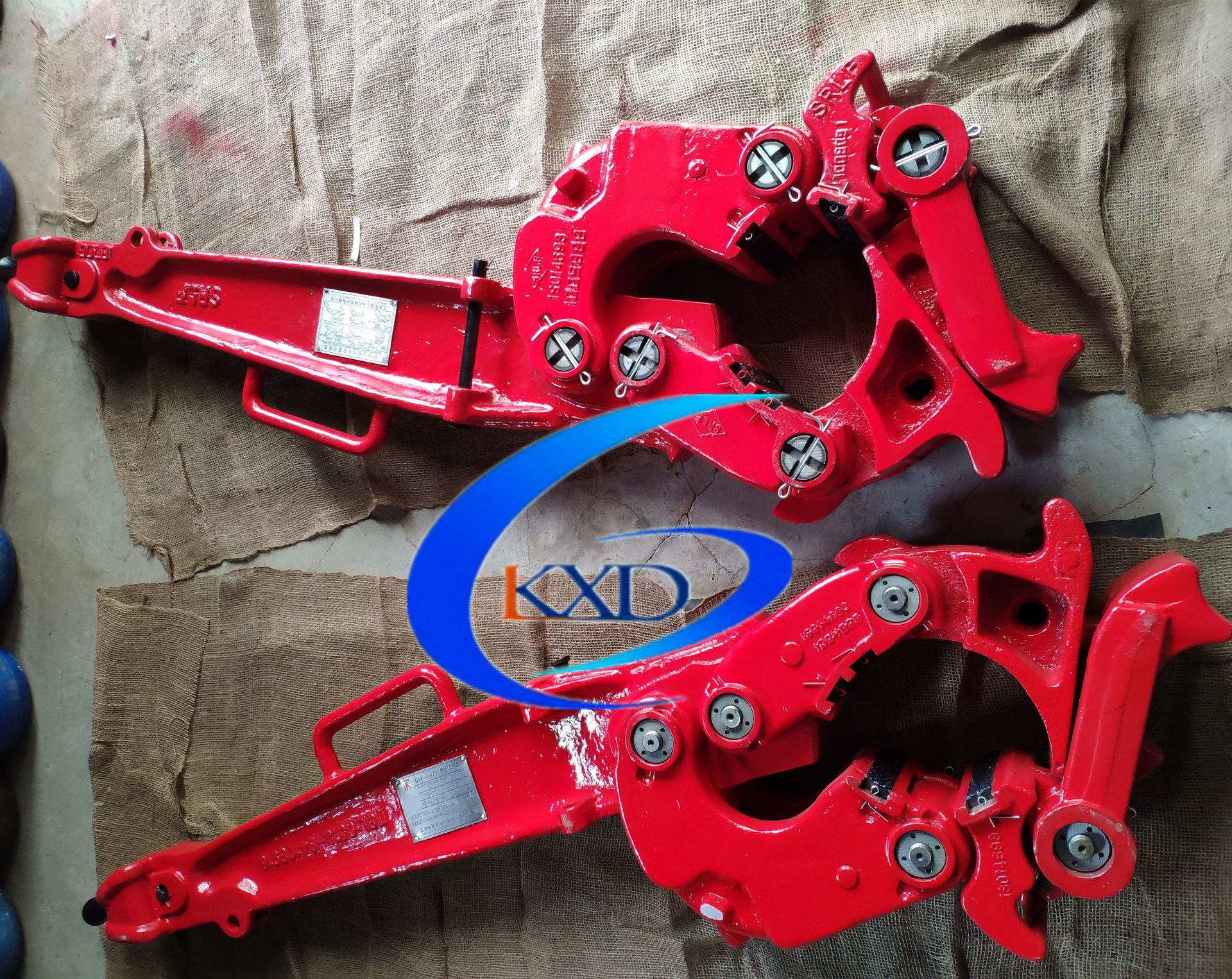 127mm钻杆吊钳 钻杆卸扣钳 钻铤吊钳 b型吊钳