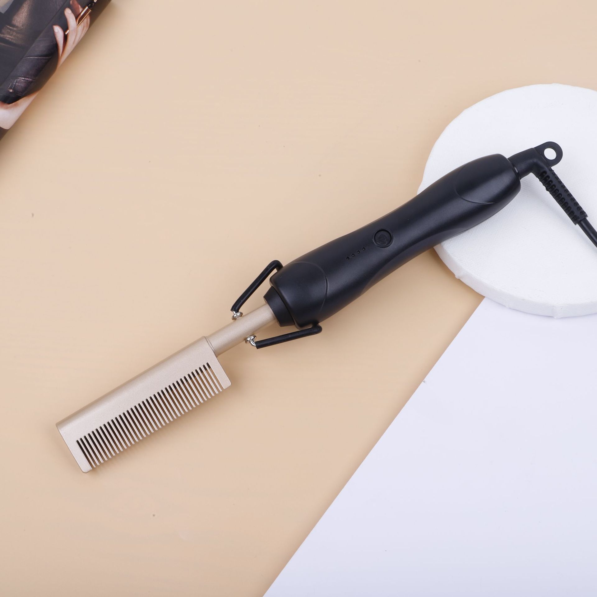 亚马逊电动直发器干湿两用电热梳子电动直发梳