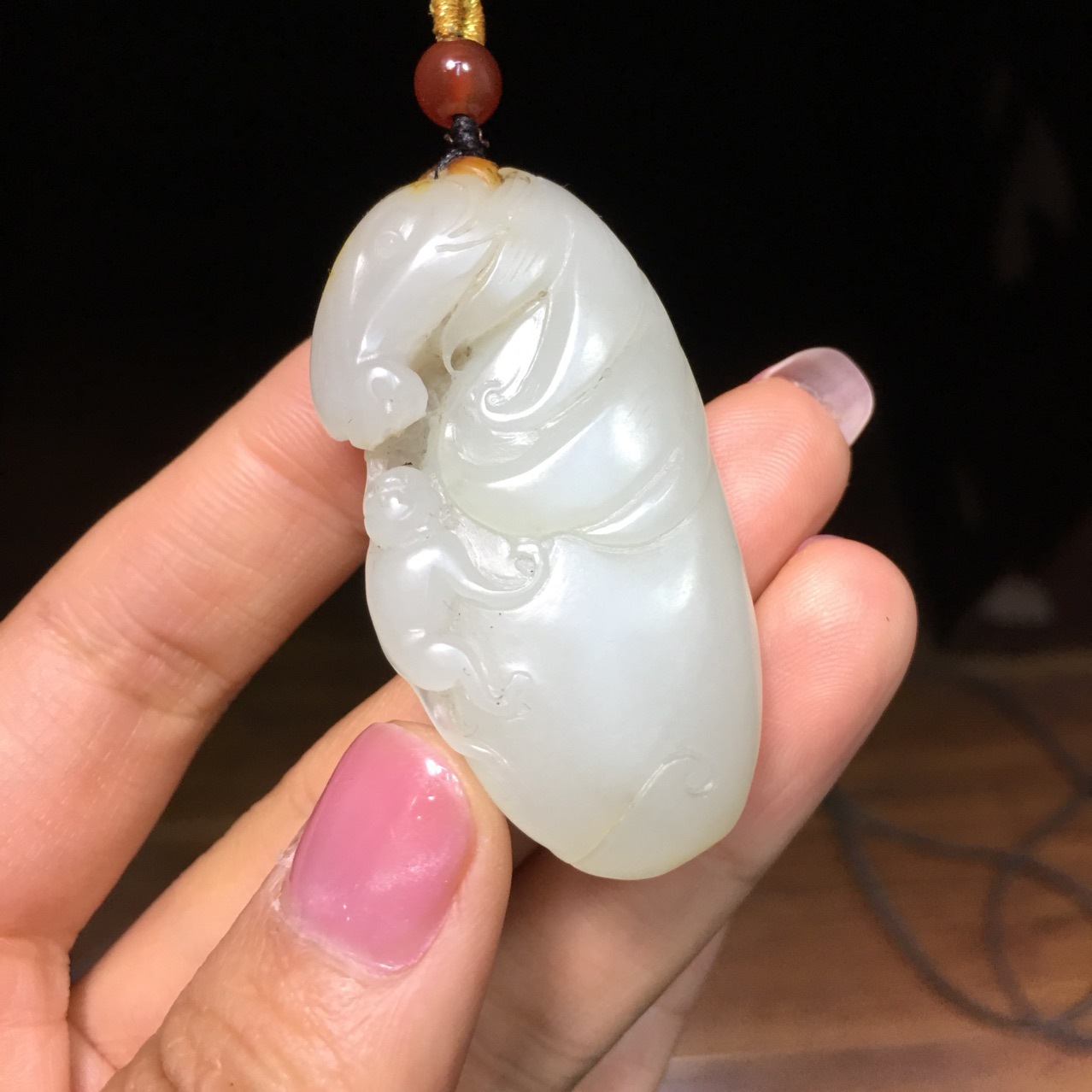 新疆和田玉优质籽料马上封侯玉石吊坠玉石挂件带证书一件代发