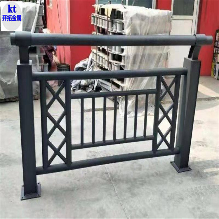 304不锈钢复合管护栏 河道景观灯光栏杆 包厢护栏白钢立柱