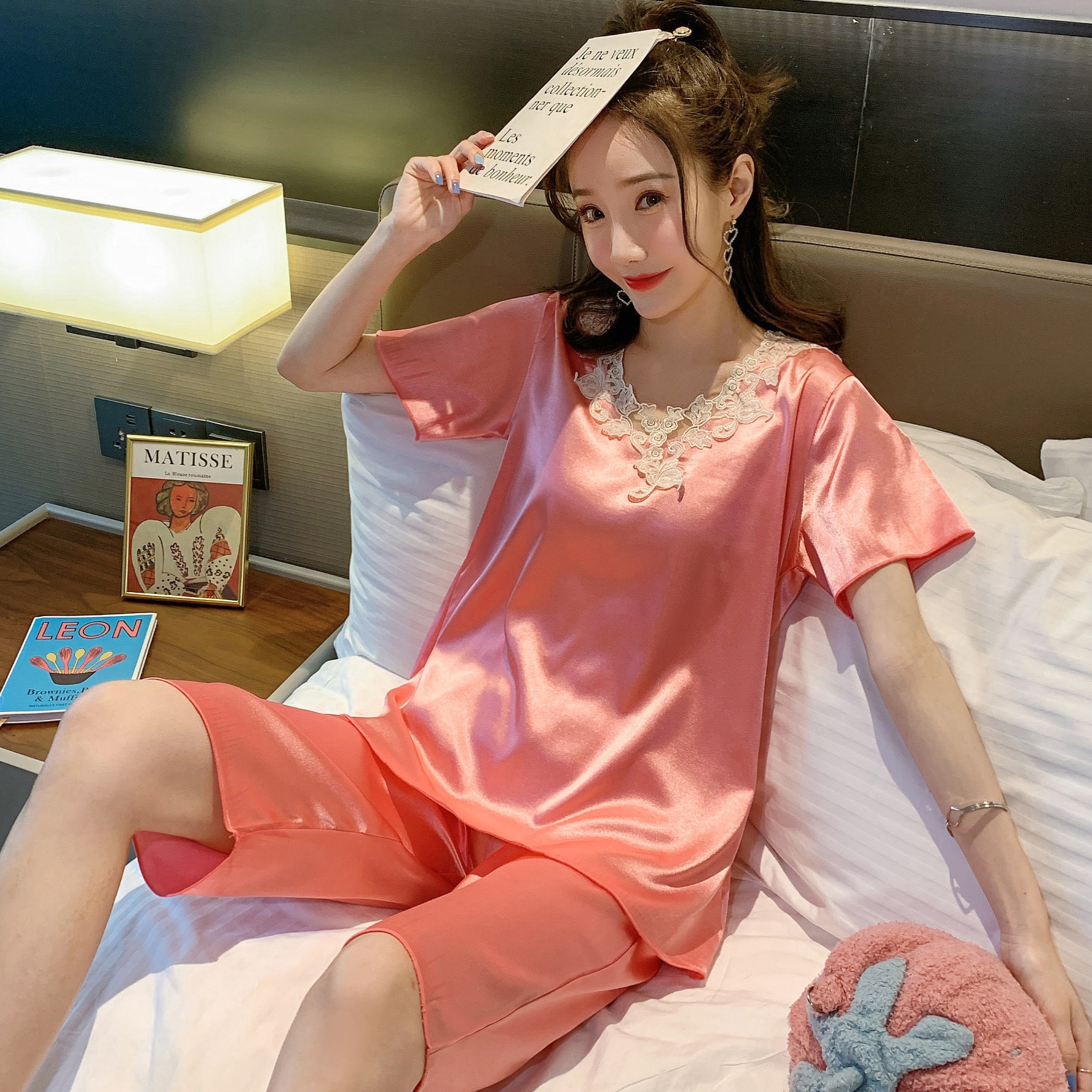 夏季睡衣女夏冰丝性感短袖夏天两件套装2020新款薄款宽松可爱丝绸