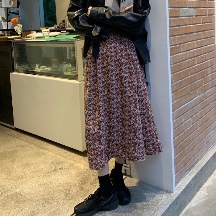 加绒碎花半身裙女秋冬天配毛衣韩版高腰显瘦遮胯中长款a字伞裙潮