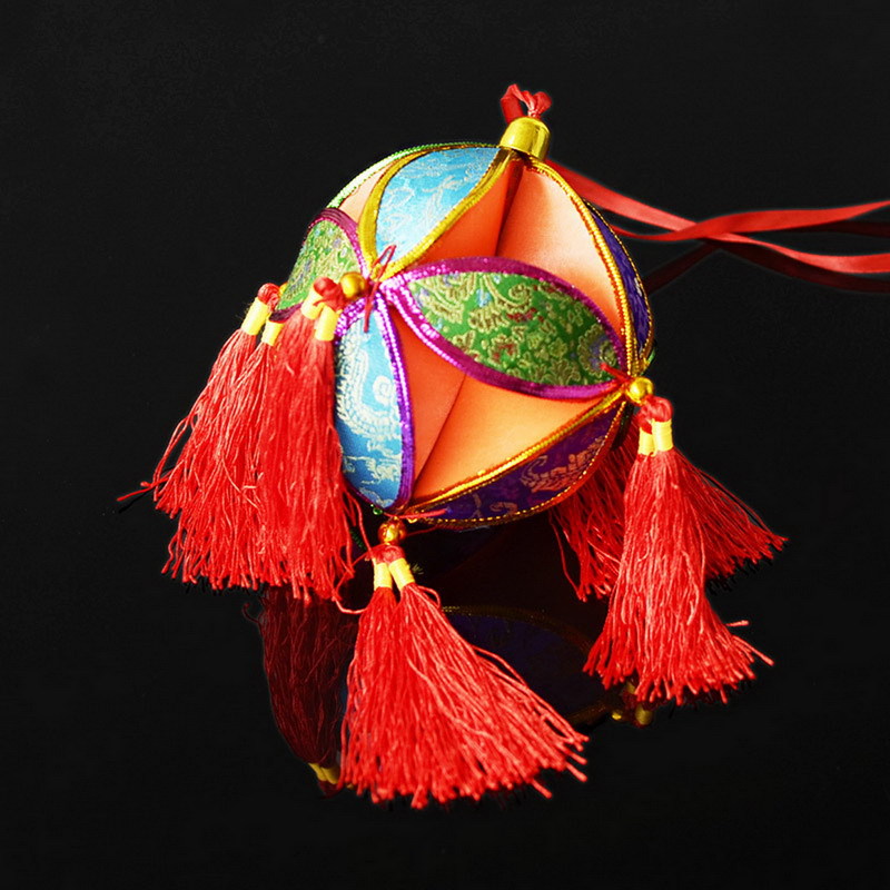 壮族8公分纯手工绣球创意款多尺寸特色工艺品批发绣球民间工艺品