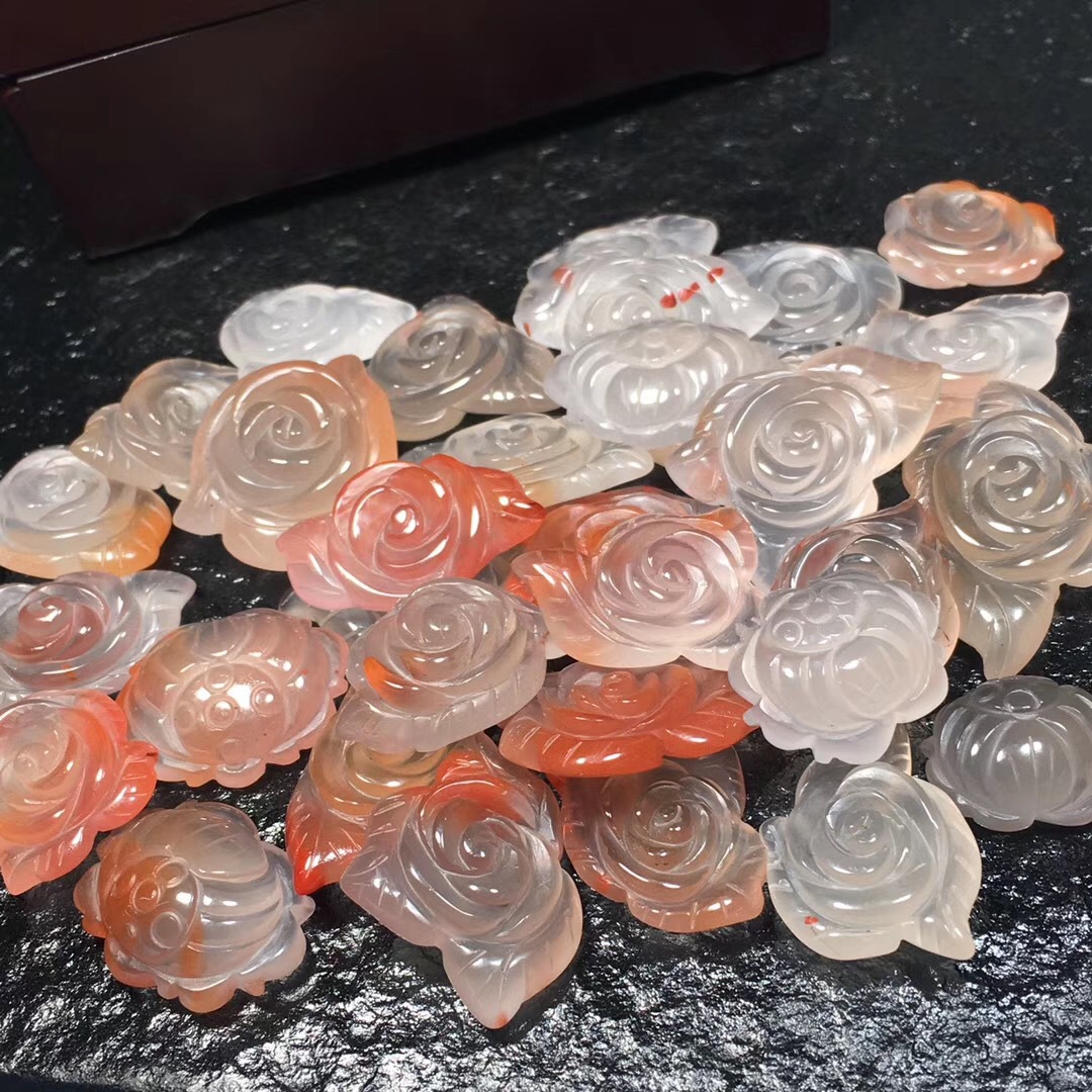 批发川料南红玛瑙玫瑰花 精工巧雕成色高冰干净无瑕疵 厂家直销