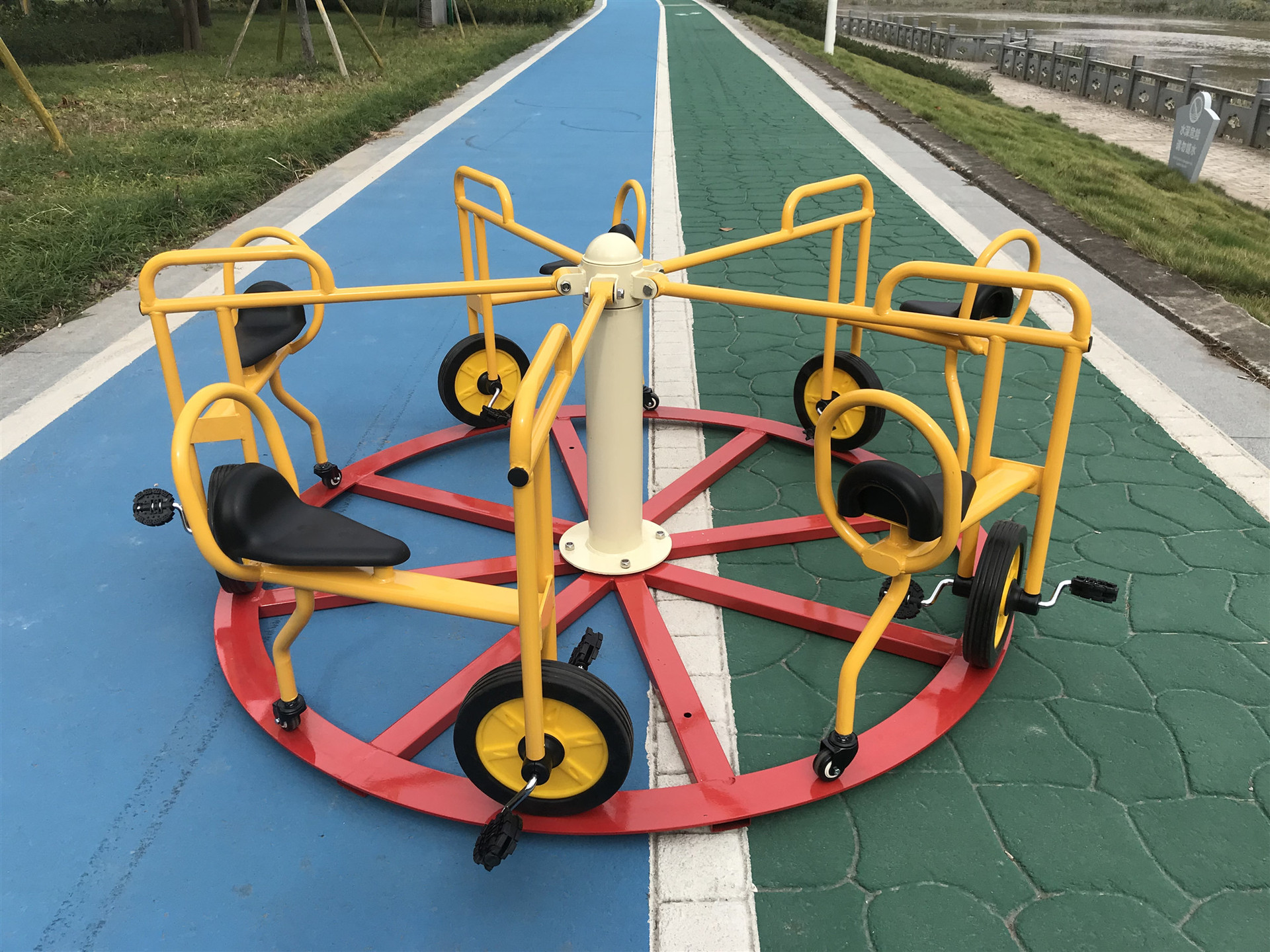 儿童动物四人三人室外转椅户外旋转木马卡通摇摇乐 四人脚踏转椅