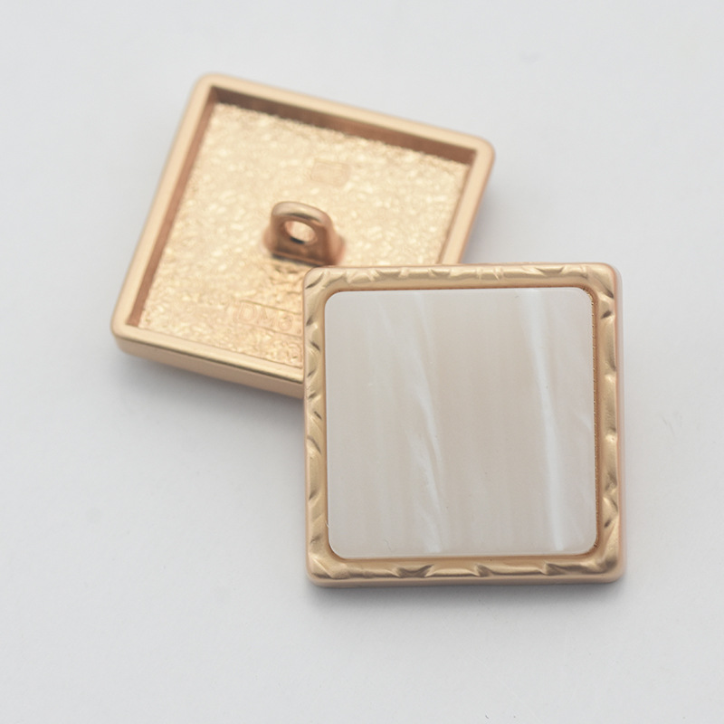 高档精品时尚正方形直角金属树脂彩色方糖条纹几何拼图纽扣扣子